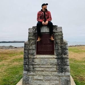 Meet your Posher, Reggie